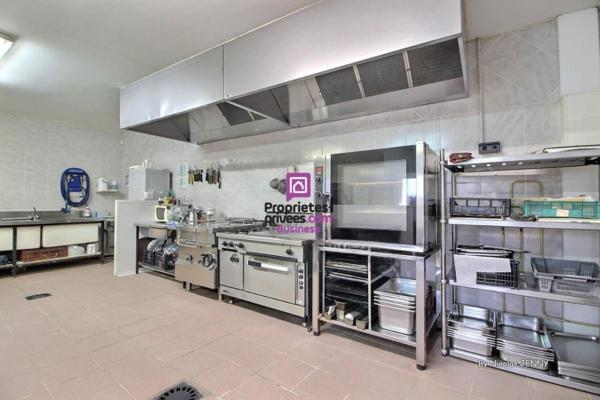 84700 SORGUES - FONDS DE COMMERCE TRAITEUR - 46 000 Euros -