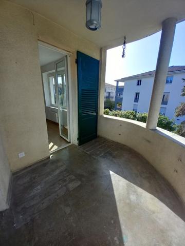 Grand T4 rue recherchée MANOSQUE