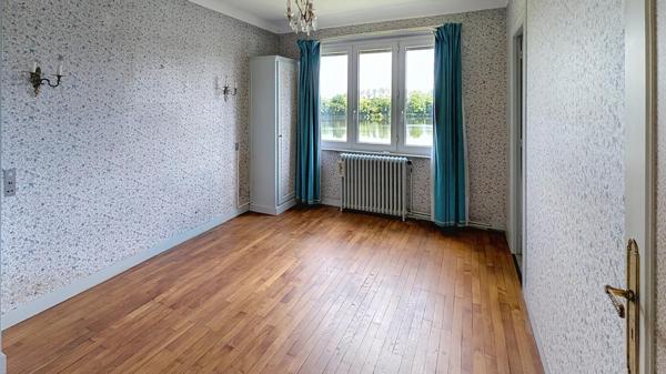 Maison de ville avec vue exceptionnelle sur les étangs