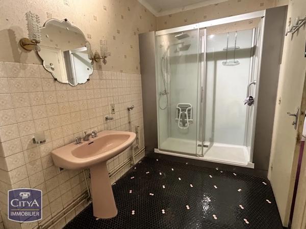 Appartement à vendre 3 pièces 140.96m² Rive-de-Gier (42800)