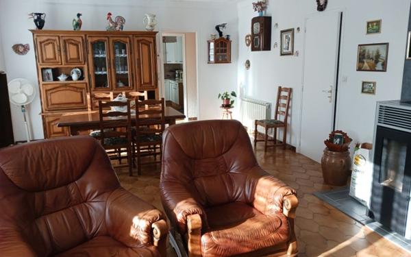 Maison à vendre    6 pièces •  Breuillet