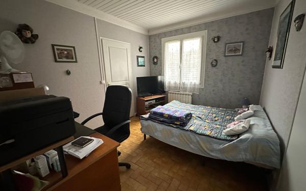 Maison à vendre    6 pièces •  Breuillet