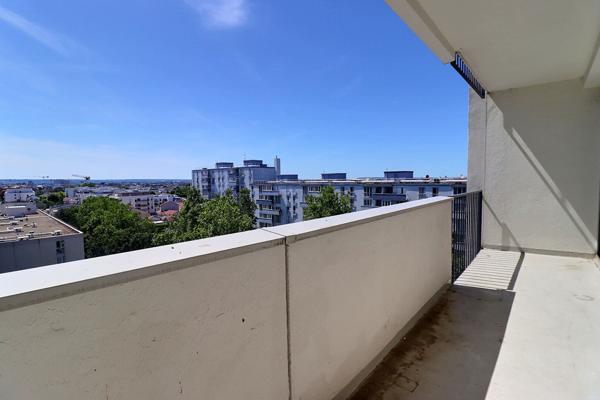 Appartement Colombes 3 pièce(s) 64 m2