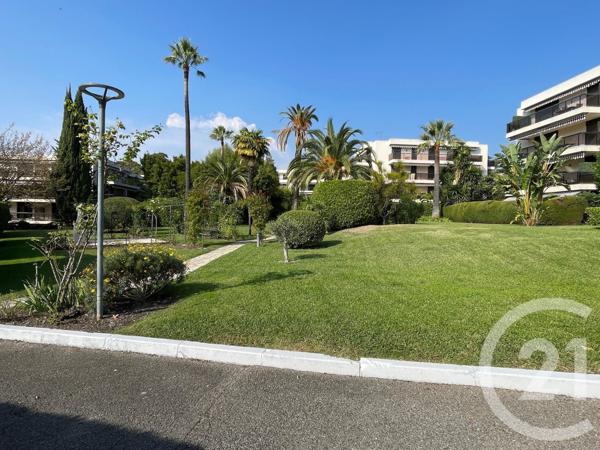 Appartement F3 à vendre  3 pièces - 84 m2 CANNES - 06