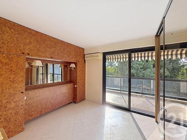 Appartement F3 à vendre  3 pièces - 84 m2 CANNES - 06