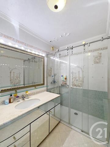 Appartement F3 à vendre  3 pièces - 84 m2 CANNES - 06