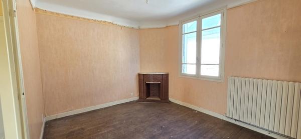 Maison à vendre |  Le Lardin-Saint-Lazare |  5 pièces | 105 m²