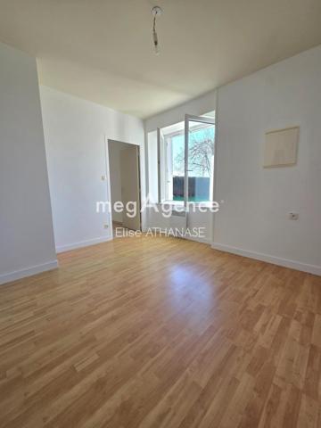 Maison à SAINT-BRICE-EN-COGLES, 35460 - 2 pièces 58m²