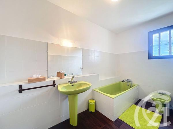 Maison à vendre  7 pièces - 187 m2 CAVAILLON - 84