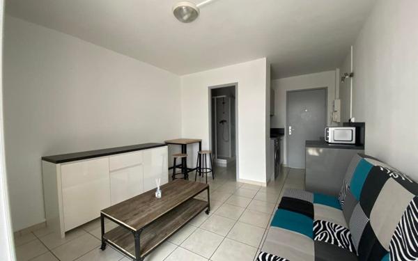 Appartement à louer    1 pièce •  Castres