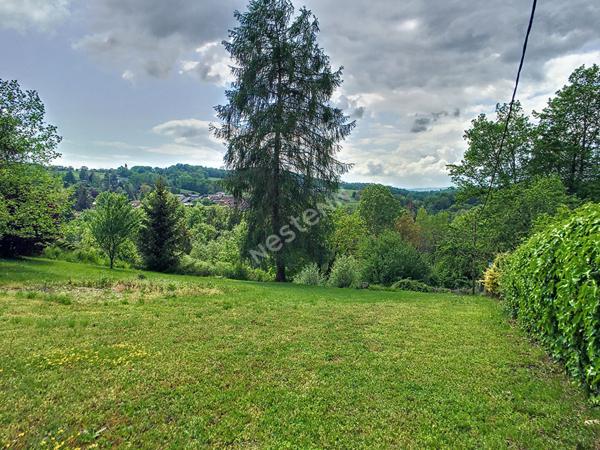 CHAVANOD _ Terrain à bâtir de 1 064 m², avec vue dégagée, à vendre