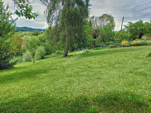 CHAVANOD _ Terrain à bâtir de 1 064 m², avec vue dégagée, à vendre