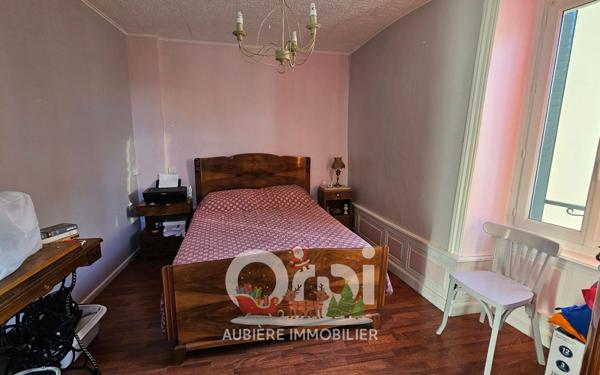 Maison à vendre    5 pièces •  Veyre-Monton