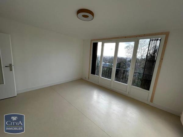 Appartement à louer 4 pièces 73.36m²