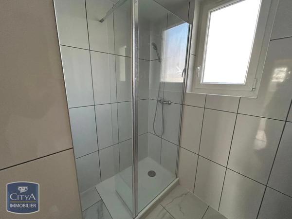 Appartement à louer 4 pièces 73.36m²