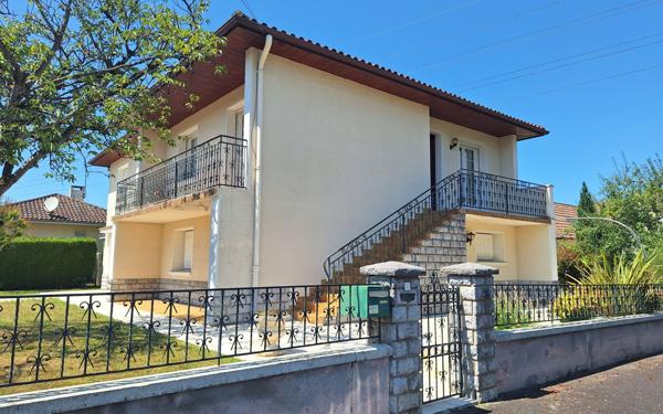 Maison à vendre    6 pièces •  Lons