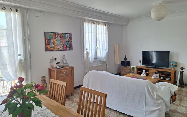 Maison à vendre    6 pièces •  Lons