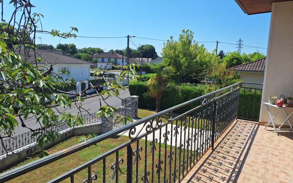 Maison à vendre    6 pièces •  Lons