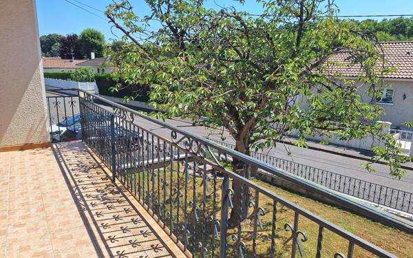 Maison à vendre    6 pièces •  Lons