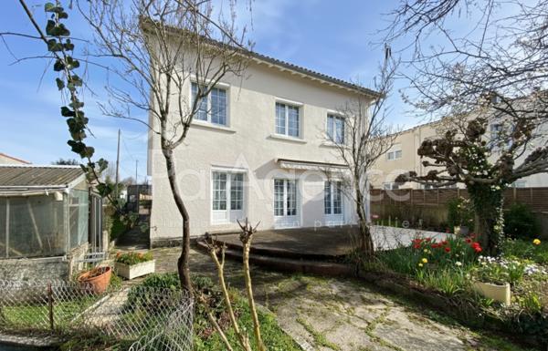 Maison familiale 4 chambres Proche commerces