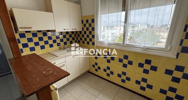 À vendre Studio 35 m² - Mantes-la-jolie 78200