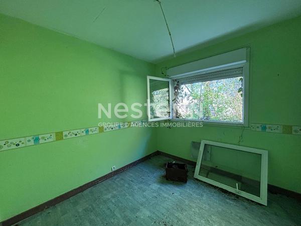 Emplacement exceptionnel ! Maison à rénover au coeur de Vihiers fort potentiel D6032