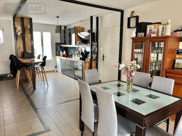 Maison à vendre à Ballon-Saint-Mars dans la Sarthe (72290), ref : 13827/642