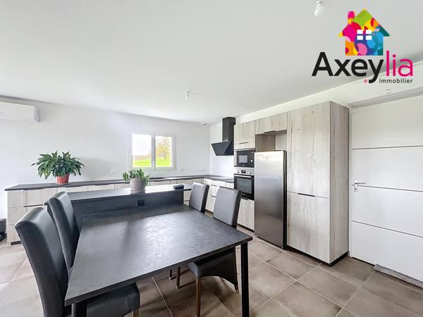 Melay (71340) A VENDRE - MELAY - MAISON PLAIN PIED AVEC TERRAIN ET GARAGE