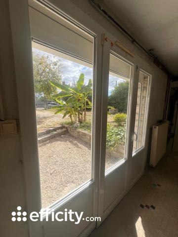 Maison
         6 pièces
        - 90 m² Exclusivité 225 000 € *