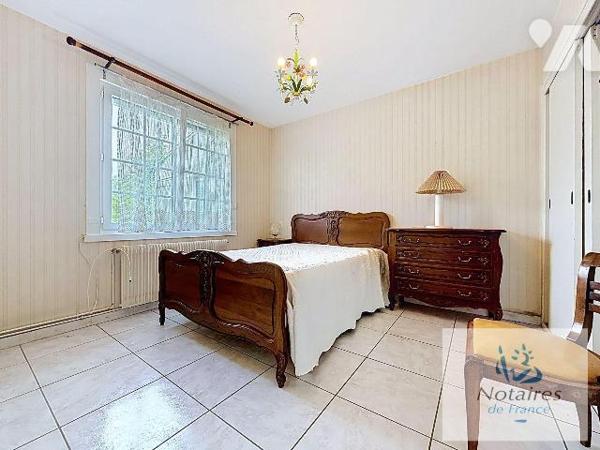 A VENDRE - HAZEBROUCK - Maison 3 Chambres - 90m² - Jardin

Charmante maison à vendre sur la c...