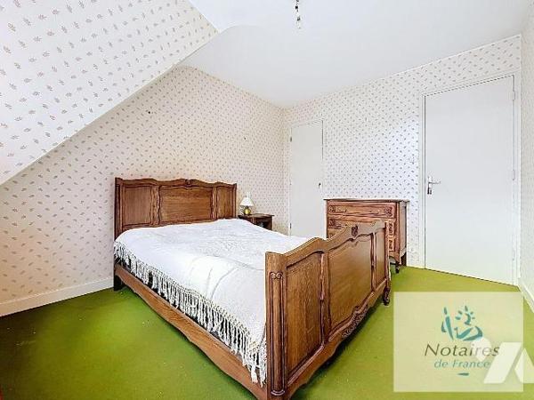 A VENDRE - HAZEBROUCK - Maison 3 Chambres - 90m² - Jardin

Charmante maison à vendre sur la c...