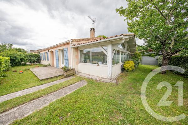 Maison à vendre  4 pièces - 93,96 m 2   ST MEDARD EN JALLES  - 33