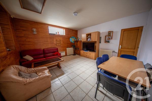 Maison à vendre  4 pièces - 93,96 m 2   ST MEDARD EN JALLES  - 33