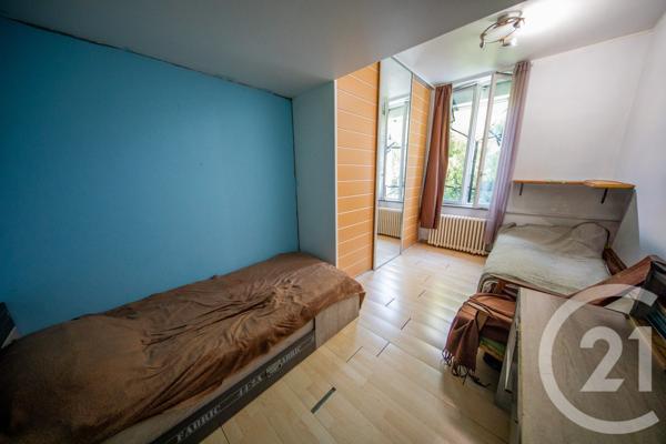 Maison à vendre  4 pièces - 93,96 m 2   ST MEDARD EN JALLES  - 33
