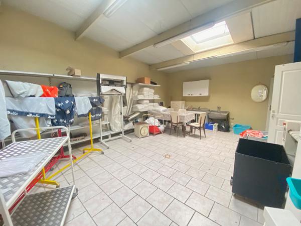 Local commercial Saint Quentin 130 m2
