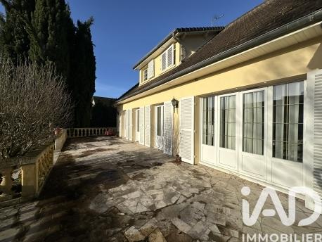 Maison à vendre 8 pièces 263 m² Moret-Loing-et-Orvanne