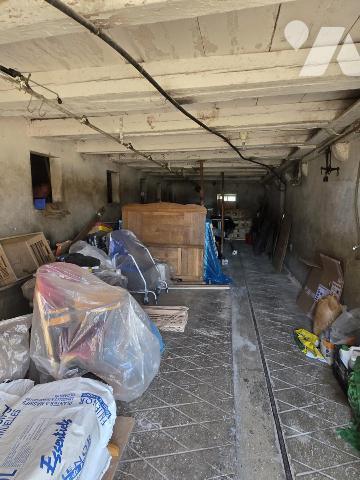 Ancien corps de ferme sur la commune de la TOUR DU MEIX.