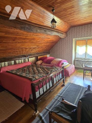 Ancien corps de ferme sur la commune de la TOUR DU MEIX.