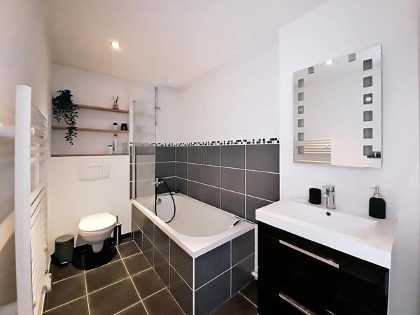 Maison à SAINT-SEBASTIEN-SUR-LOIRE, 44230 - 2 pièces 32m²