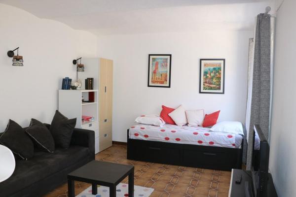 Vente / Maison T4 à Saint-Cyr-sur-Mer (83270)