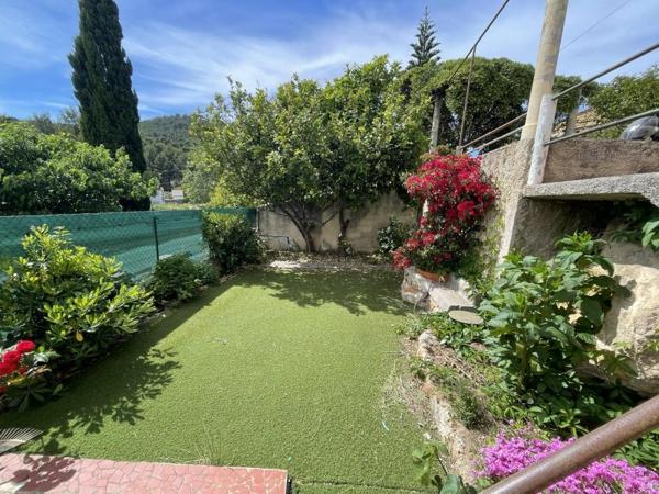 Vente / Maison T4 à Saint-Cyr-sur-Mer (83270)