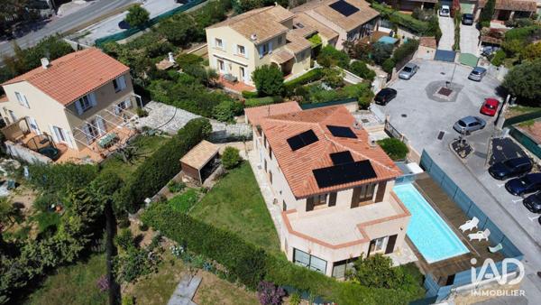 Maison à vendre 6 pièces 160 m² Ollioules