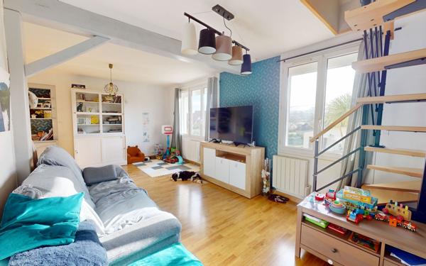 Maison à vendre    5 pièces •  Querqueville