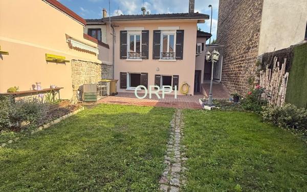 Maison à vendre    4 pièces • 82,87 m2 Vitry-sur-Seine