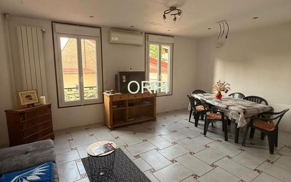 Maison à vendre    4 pièces • 82,87 m2 Vitry-sur-Seine