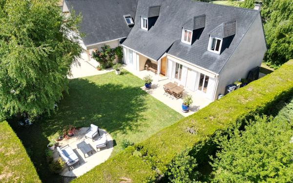 Maison à vendre    7 pièces • 200 m2 Chambourcy