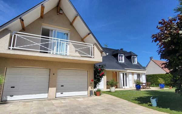 Maison à vendre    7 pièces • 200 m2 Chambourcy