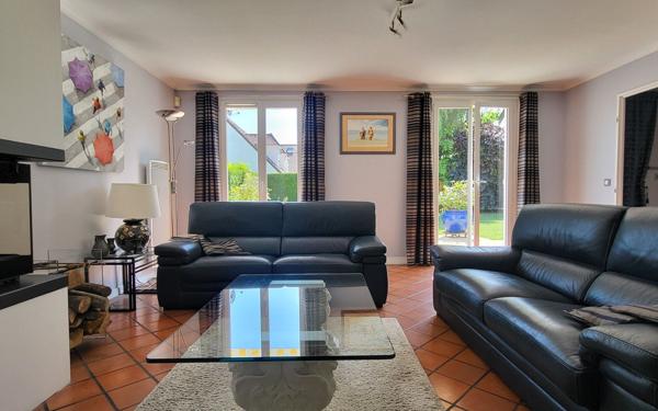 Maison à vendre    7 pièces • 200 m2 Chambourcy