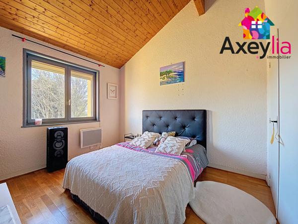 Renaison (42370) A VENDRE-RENAISON - MAISON 5 CHAMBRES AVEC PISCINE