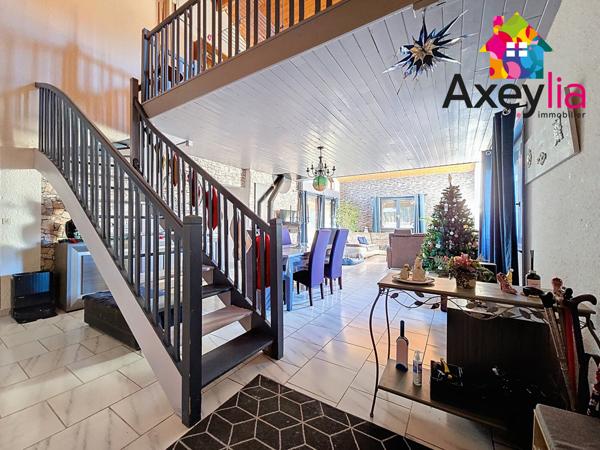 Renaison (42370) A VENDRE-RENAISON - MAISON 5 CHAMBRES AVEC PISCINE